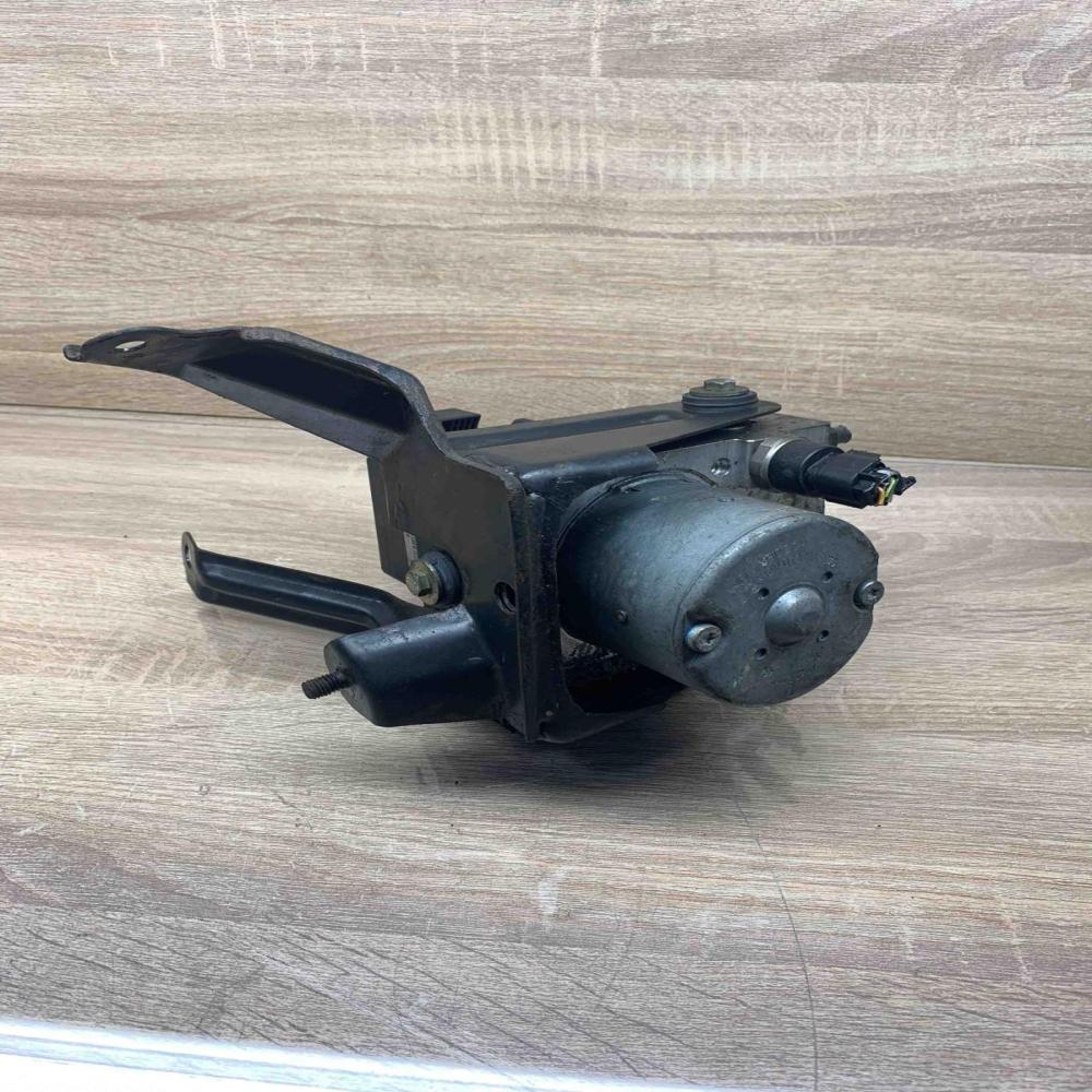 89541 0F010  Unit ABS Pump Toyota Corolla Verso AR10
