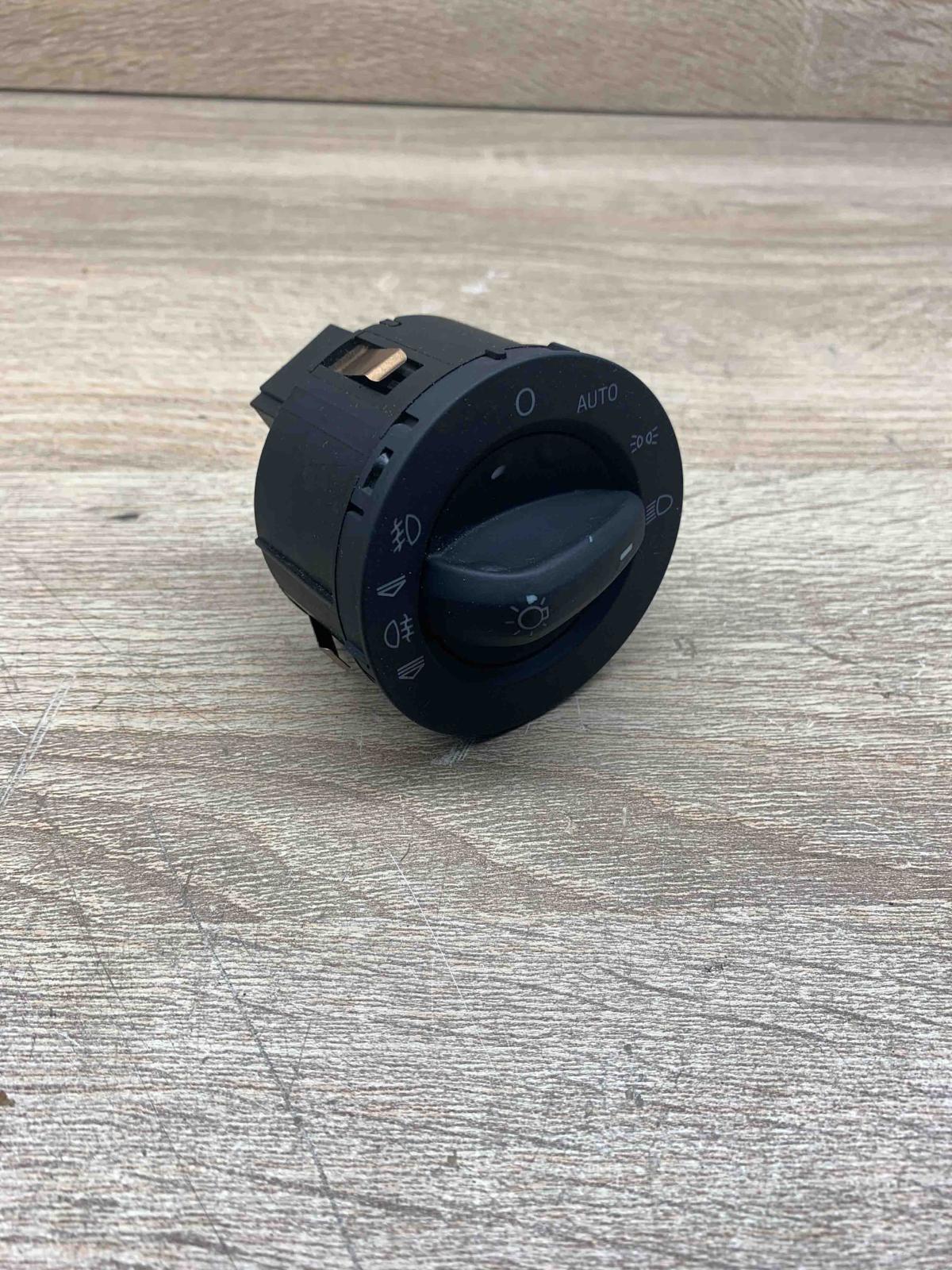 4F1941531D   Light switch Audi A6 S6 C6 4F