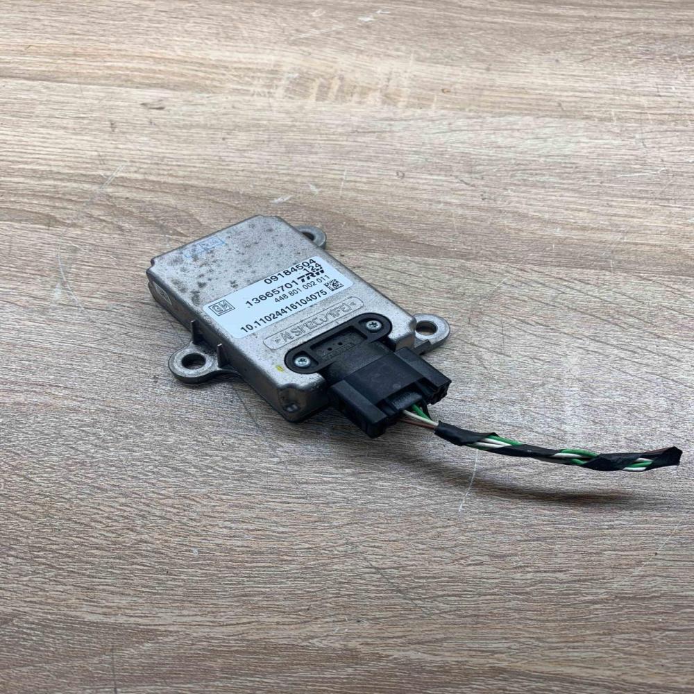 09184504 13665701 Unit ESP acceleration yaw rate sensor Opel Vectra C
