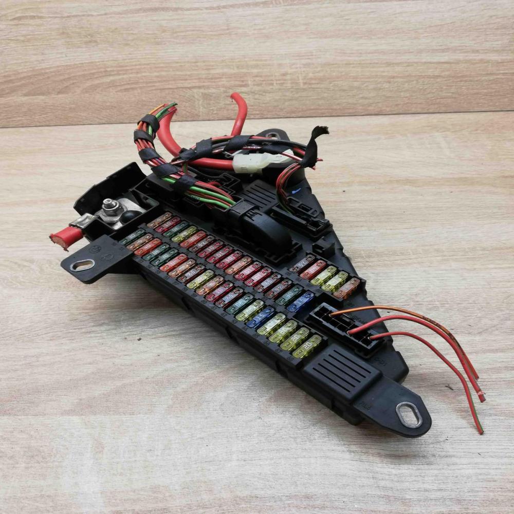 6906619   Fuse module BMW 5 E60 E61