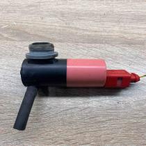 30358 081229A 448996 Windscreen/windshield washer pump Toyota Yaris
