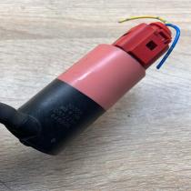 30358 081229A 448996 Windscreen/windshield washer pump Toyota Yaris