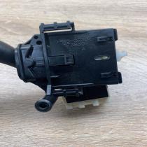 173650A   Indicator stalk Toyota Corolla Verso AR10