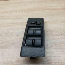 84820 0f010   Electric window control switch Toyota Corolla Verso AR10