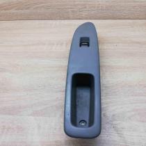 74231 44190   Electric window control switch Toyota Avensis Verso