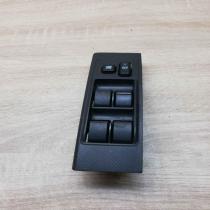 84820 0f010  Unit Electric window control switch Toyota Corolla Verso AR10
