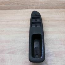 84040 44030 514775  Electric window control switch Toyota Verso