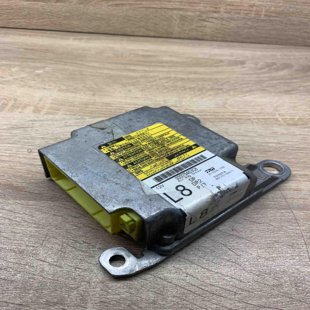 89170 02411 211054 102  Airbag control unit/module Toyota Corolla Verso AR10