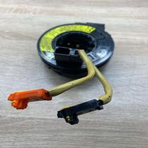 2GH0176   Airbag slip ring squib (SRS ring) Toyota Yaris