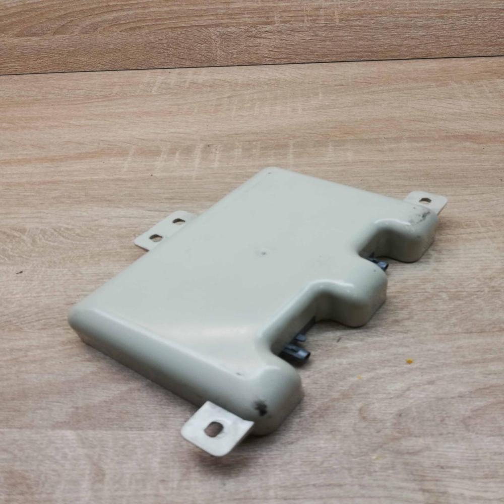 6957348 213675 10  Aerial antenna amplifier BMW 6 F12 F13