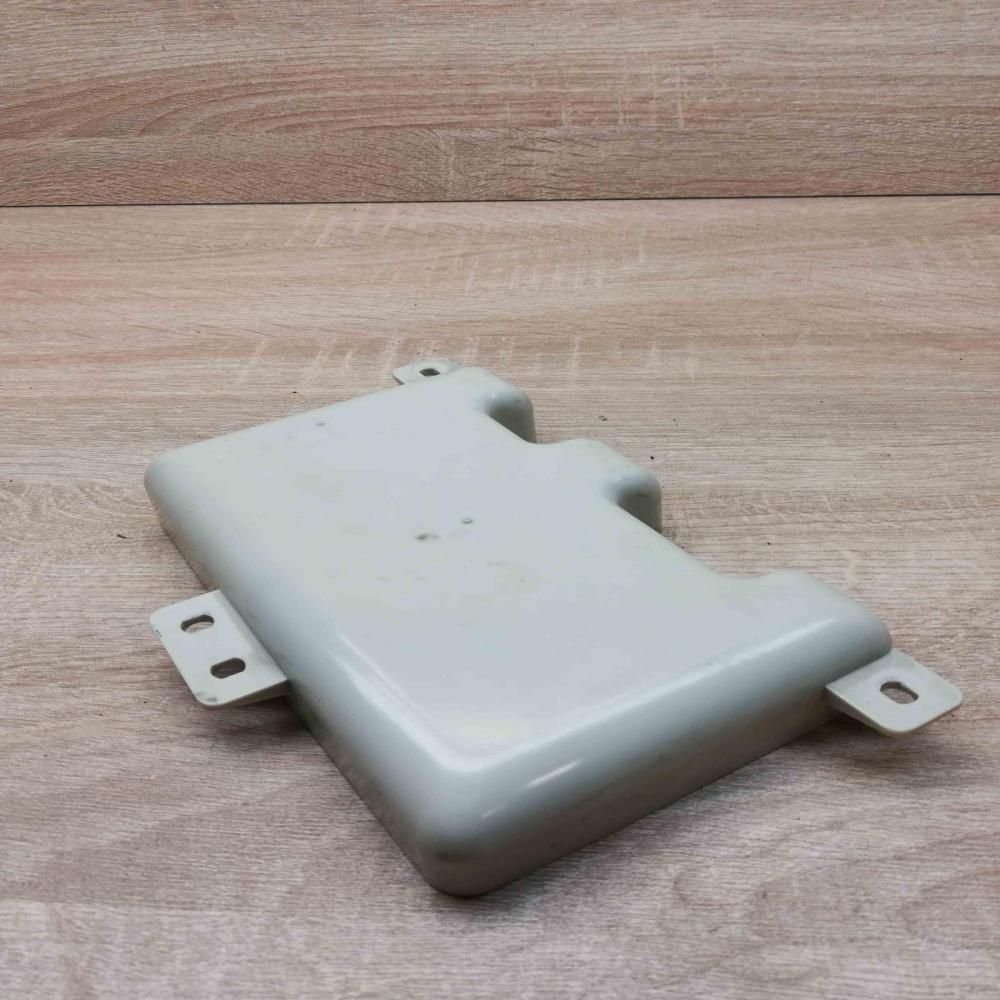 6953212 213675 10  Aerial antenna amplifier BMW 6 E63 E64
