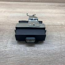89741 02100 S000000035 000312163 Door control unit/module Toyota Auris 150