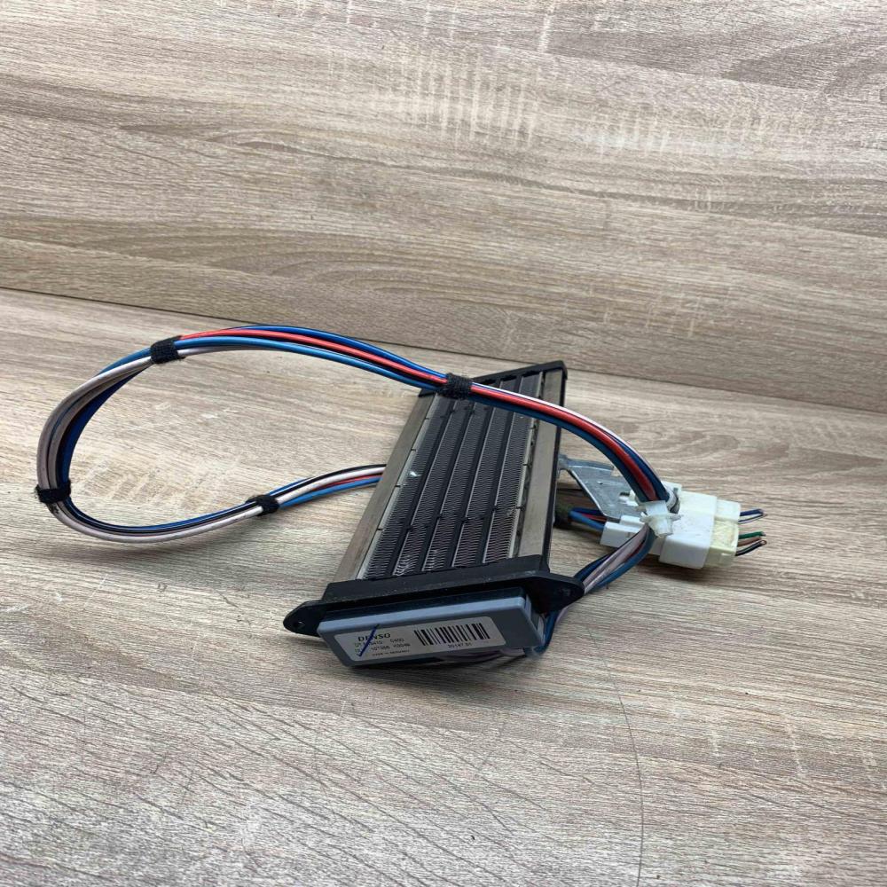 DT013410 0400 10T356 K0049  Heater blower radiator Toyota Verso