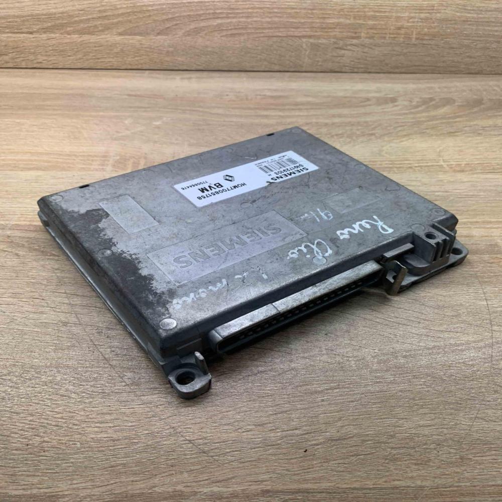 S101729103 H 7700851758  Engine control unit/module ECU Renault Clio I