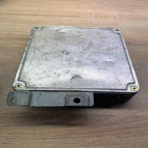079700 1271 FEJ1  Engine control unit/module ECU Mazda 626