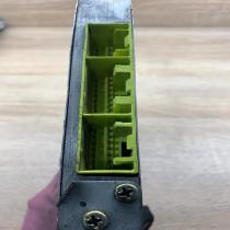 079700 1271 FEJ1  Engine control unit/module ECU Mazda 626