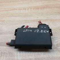 1j0937773   Fuse box set Volkswagen Golf IV