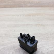 3b0959621c Unit  Windscreen/window heater switch Volkswagen PASSAT B5