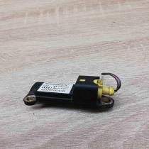 8d0959643b   Airbag deployment crash/impact sensor Audi A4 S4 B5 8D