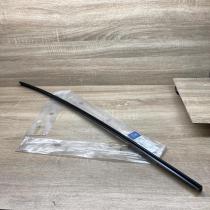 A2106982262   Roof trim bar molding cover Mercedes-Benz E W210
