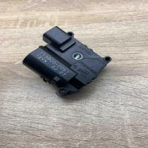 113800 2051 Sensor  Air flap motor/actuator Toyota Avensis Verso