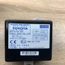89741 0F010 Relay  Door control unit/module Toyota Corolla Verso AR10