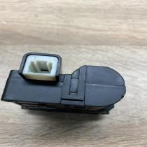 113800 2051  Unit Air flap motor/actuator Toyota Avensis Verso