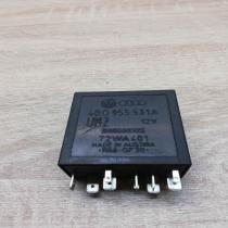 4b0955531a 72wa401  Other relay Audi A4 S4 B5 8D