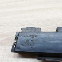 333945259   Tail light bulb cover holder Volkswagen PASSAT B3
