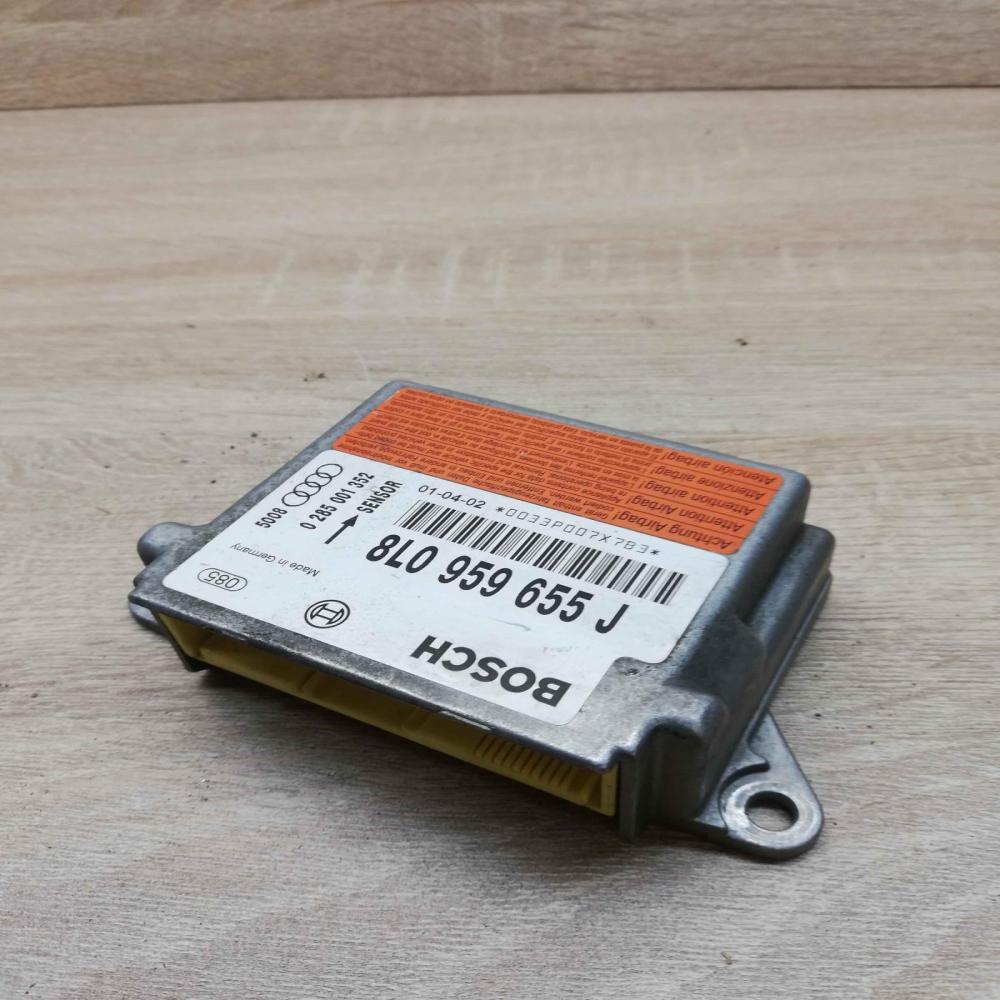 8l0959655j 0285001352  Airbag control unit/module Audi A3 S3 8L