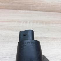 8377612   Headlight washer pump BMW 5 E39