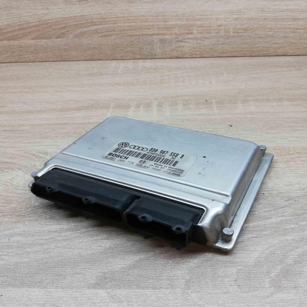 8d0907558b 0261204774  Engine control unit/module ECU Volkswagen PASSAT B5
