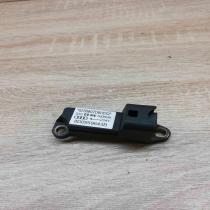 8d0959643b  Unit Airbag deployment crash/impact sensor Audi A4 S4 B5 8D