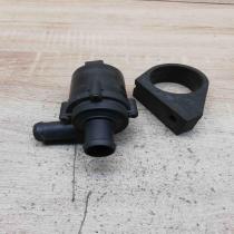 6930550   Water pump BMW 5 E60 E61