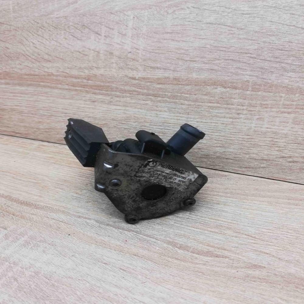 9130387 03 701899  Water pump BMW X5 E70