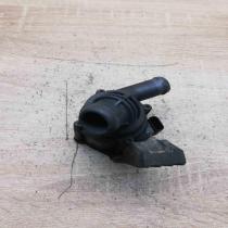 9130387 03 701899  Water pump BMW X5 E70
