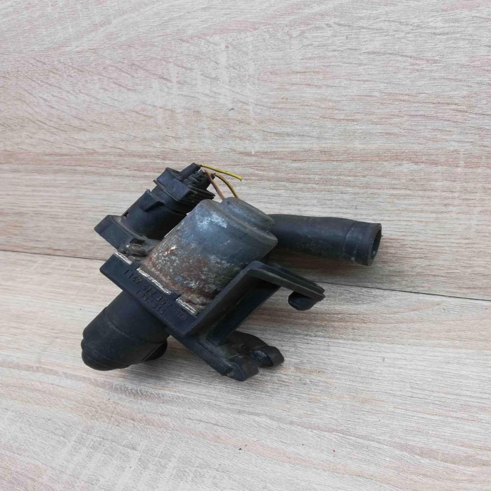 1387846 1147412052  Coolant heater control valve BMW 3 E36