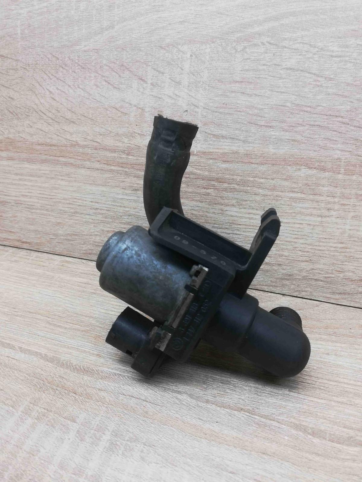 8391418 1147412052  Coolant heater control valve BMW 3 E46