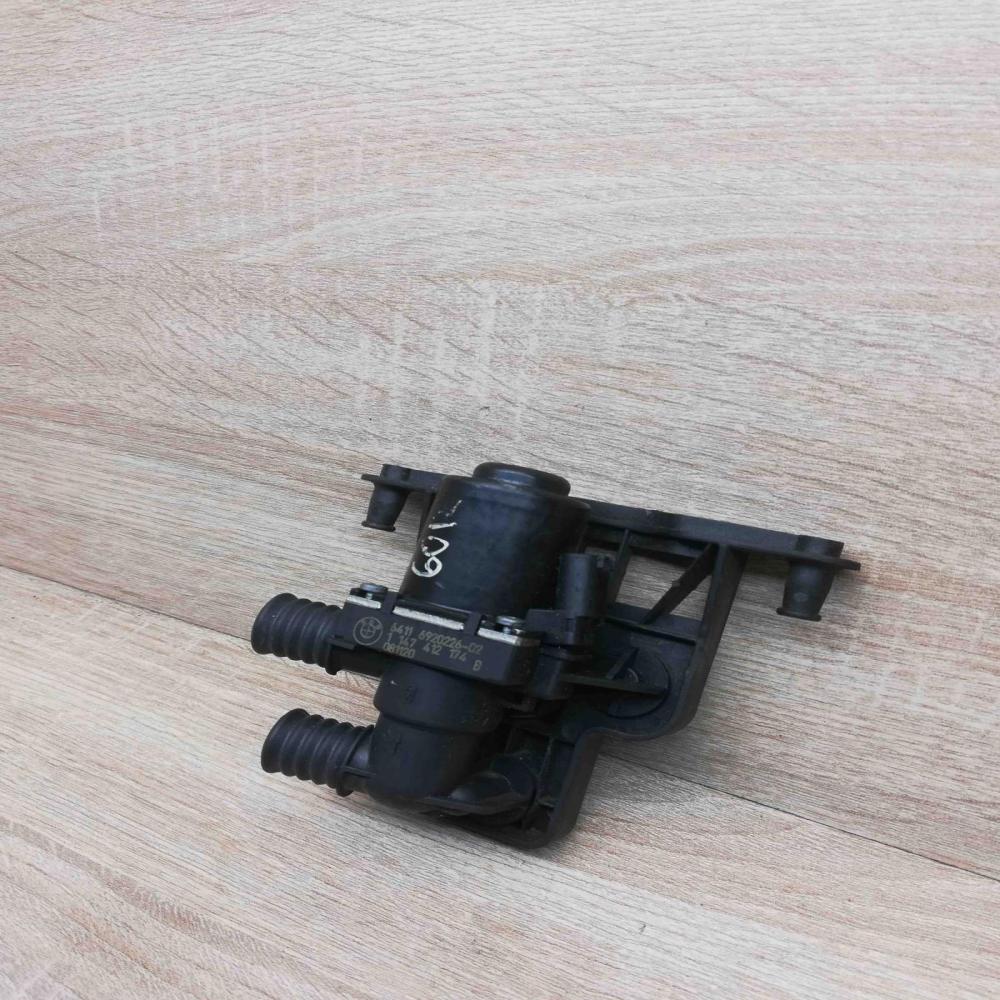 6920226 1147412174  Coolant heater control valve BMW 5 E60 E61