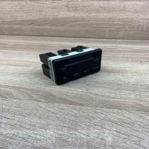 1374288   Clock BMW 5 E34