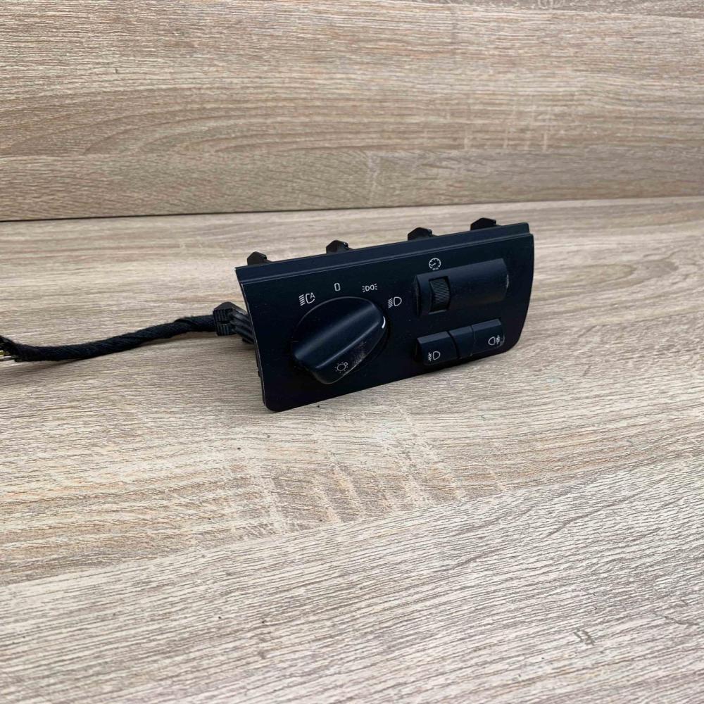 6909775   Light switch BMW 5 E39