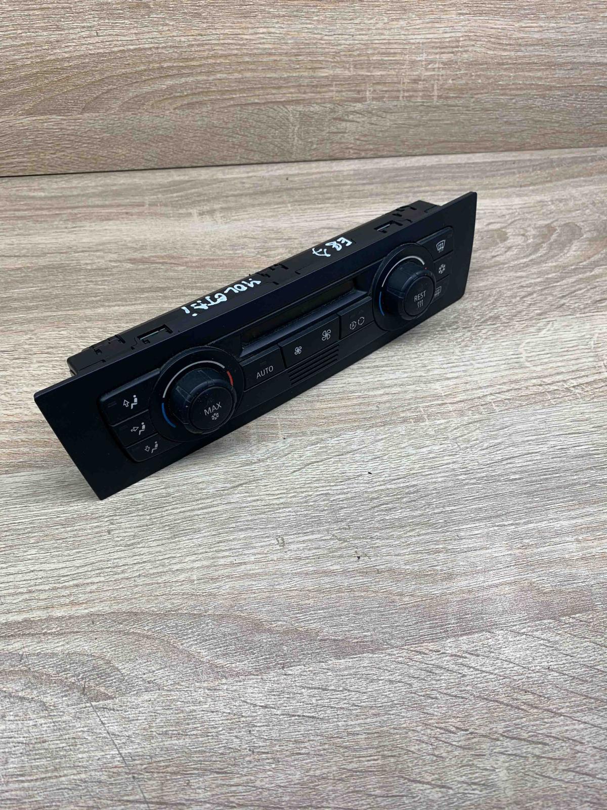 9128215   Climate control unit BMW 1 E81 E87