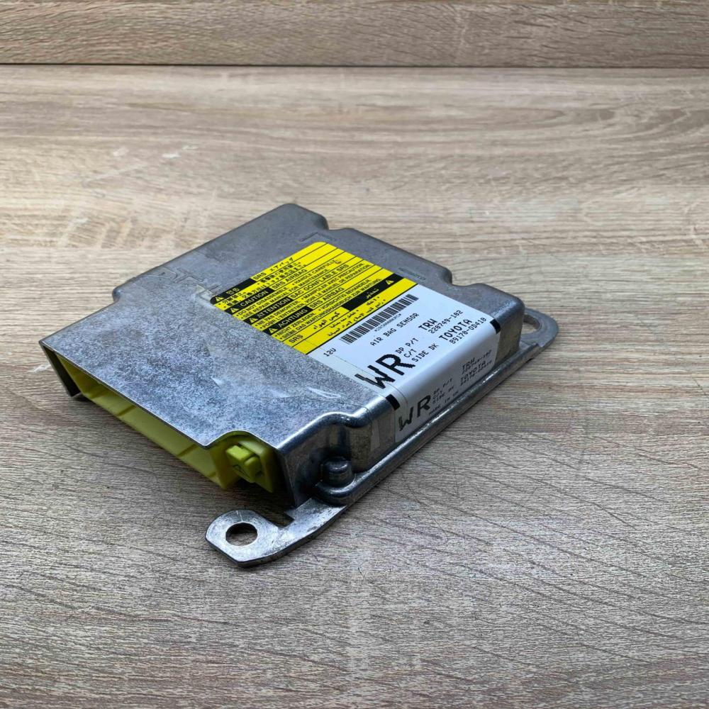 89170 0D410 220749 102  Airbag control unit/module Toyota Yaris