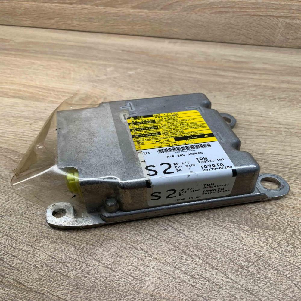 89170 0F100 220591 101  Airbag control unit/module Toyota Verso