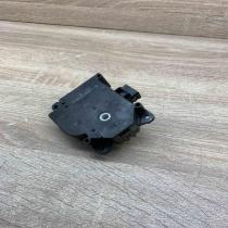 MF113800 2810   Air flap motor/actuator Toyota Avensis T270