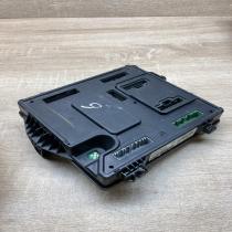 284B15986R   Central body control module Renault Megane II