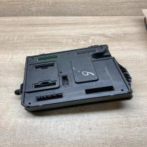 284B15986R   Central body control module Renault Megane II
