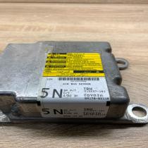 89170 02110 215537 101  Airbag control unit/module Toyota Auris 150