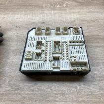 284B60014R   Fuse module Renault Laguna III