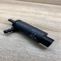 8377613 Unit  Headlight washer pump BMW 5 E39